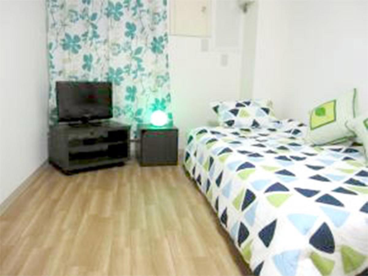 Guest House Fukutomi - Female Only นาฮะ ภายนอก รูปภาพ