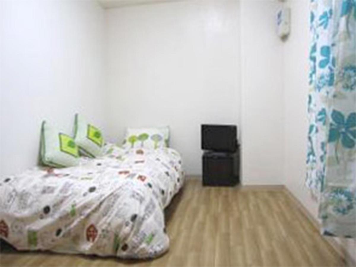 Guest House Fukutomi - Female Only นาฮะ ภายนอก รูปภาพ