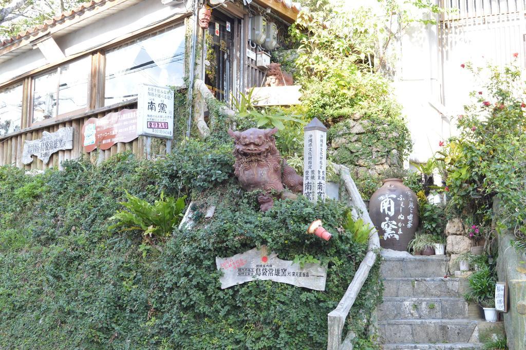 Guest House Fukutomi - Female Only นาฮะ ภายนอก รูปภาพ